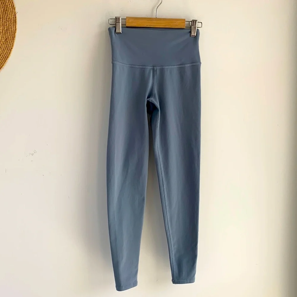 High-Rise Light Blue Women's Performance Leggings